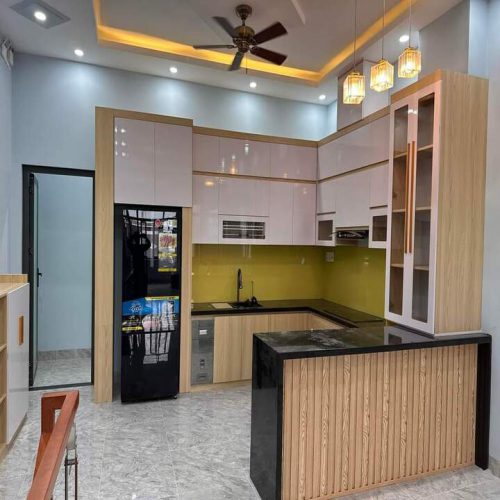 Tủ bếp theo yêu cầu 06