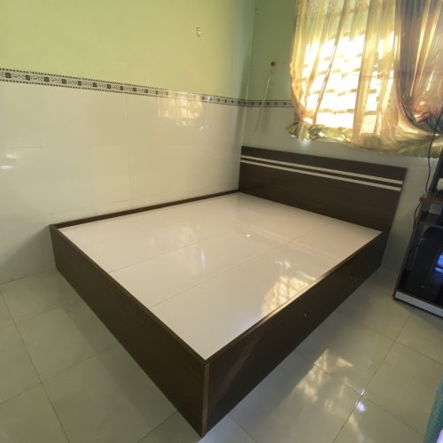 Giường Ngủ 1.8m×2m Đa Năng – Sang Trọng và Tiện Ích Tối Đa