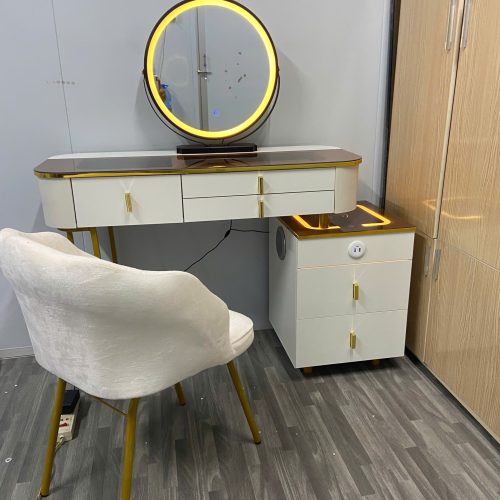 Bàn phấn thông minh gương Led sang trọng mặt kính 01